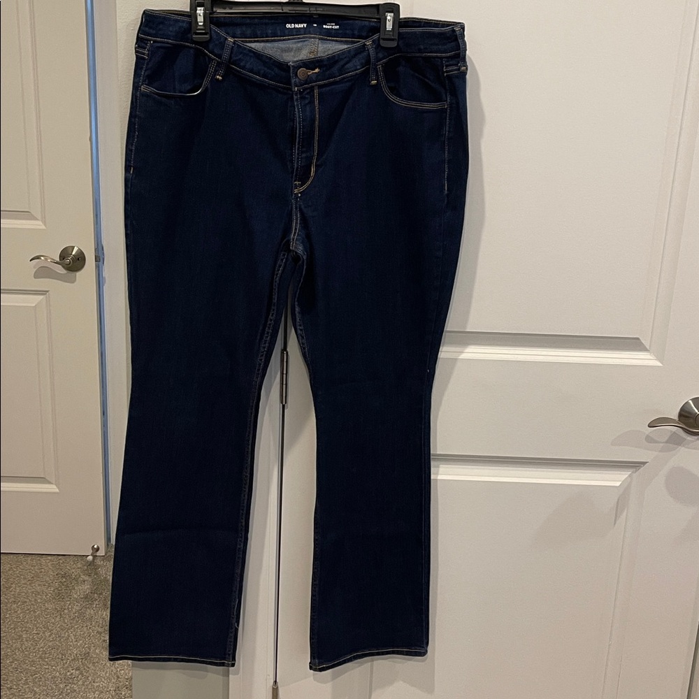 Old Navy Classic Blue Women's Bootcut Jeans, size 18
